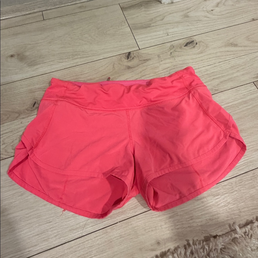 Lululemon speed up shorts size 6 pink